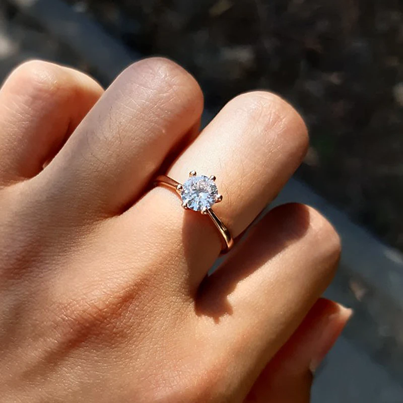 Obrączki dla kobiet Classic Forever Perfect Cut 1 Carat cyrkon różowe złoto kolor 6 pazury prezent biżuteria hurtowych R013