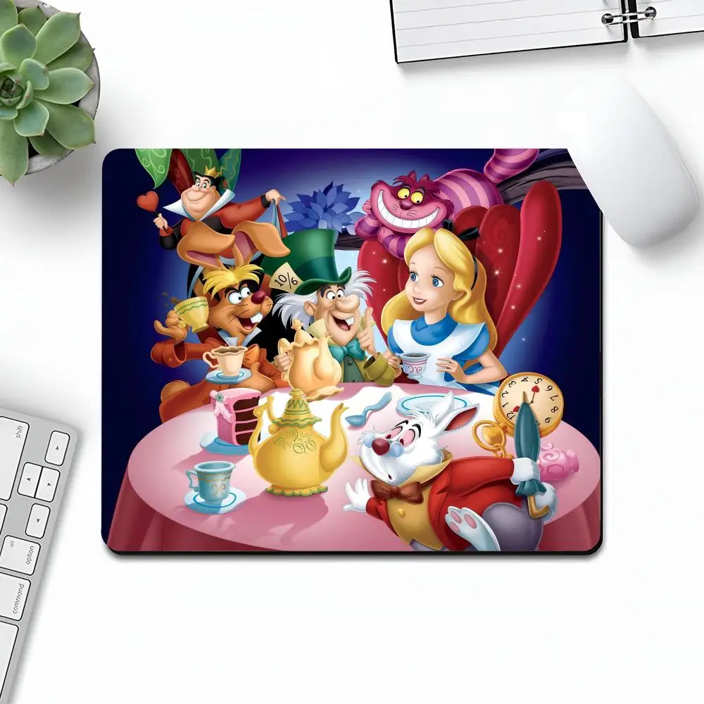 Alice in Wonderland Mouse Pad cartoon Art Gaming Gamer Small Rubber Locking Edge Large Computer MousePad Laptop Desk Pad