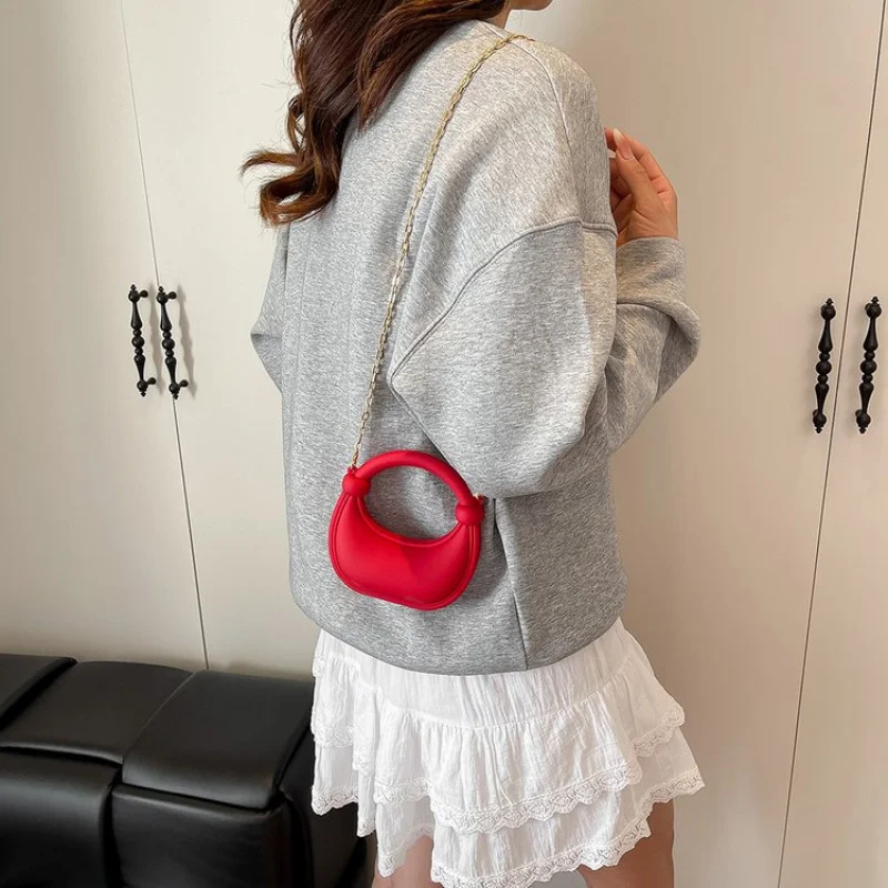 

Women's Shoulder Bag With Fine Leather Material And Casual Simple Vintage And Famous Timeless Style ​