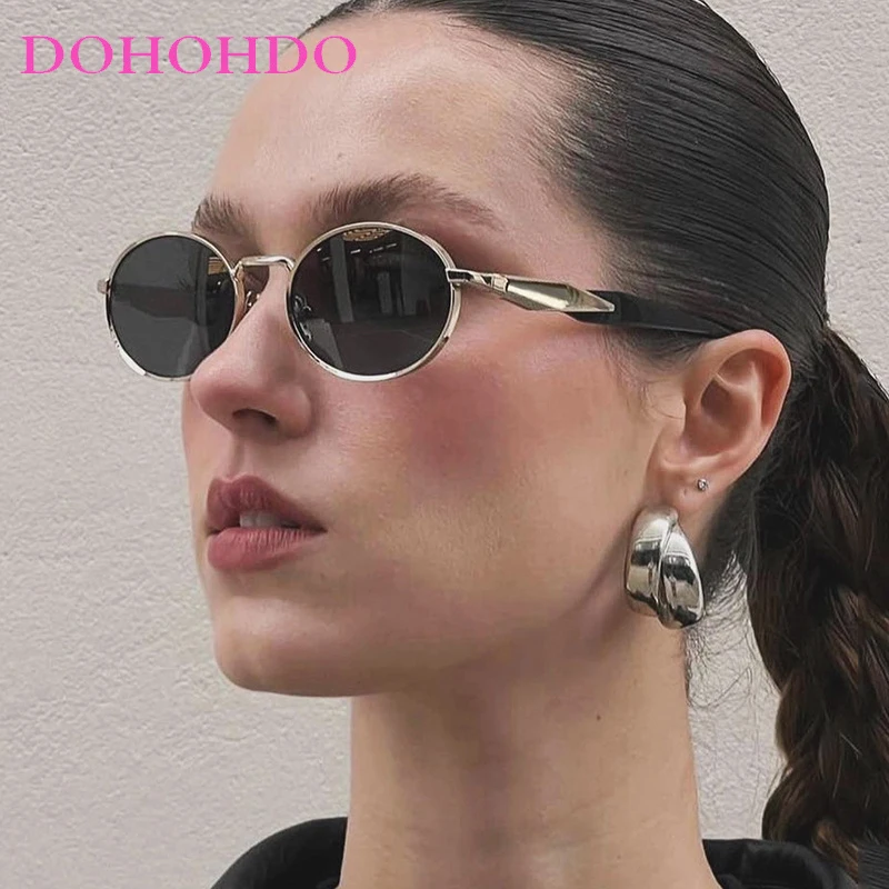 

2025 Small Metal Frame Oval Sunglasses For Women Brand Designer Fashion Luxury Punk Shades UV400 Eyewear Men Vintage Sun Glasses