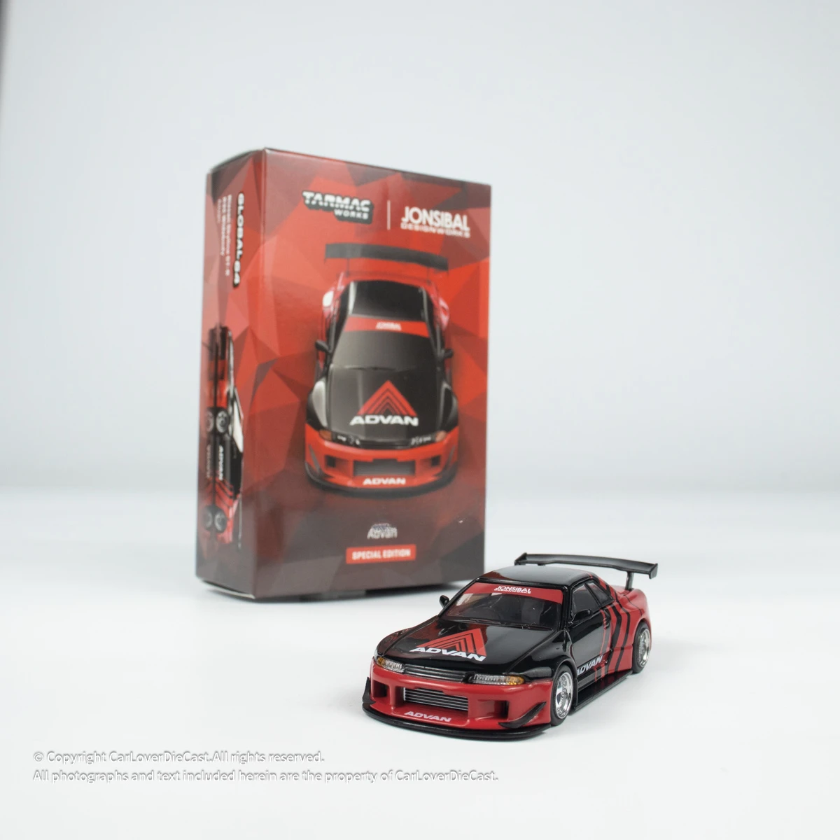 Tarmac Works TW 1:64 Skyline R32 Widebody Advan Druckguss-Modellauto