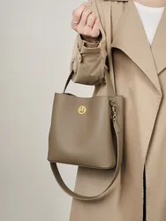 2024 Nuovo comfort minimalista Borsa a secchiello da donna in vera pelle di vacchetta borsa a tracolla di grande capacità