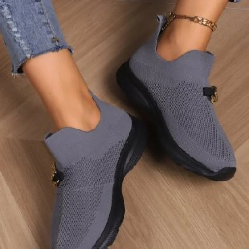 

Spring and Autumn New Mesh Metal Style Casual Sports Shoes Round Toe Breathable Slip-On Lightweight Women's Flats Large Size