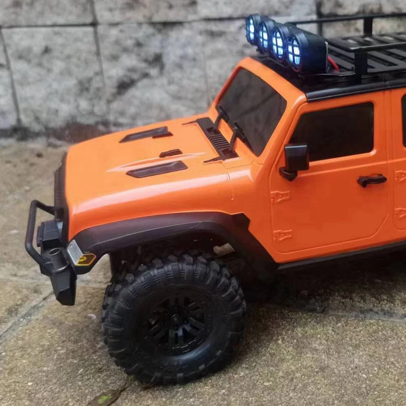 แร็คหลังคาอเนกประสงค์ที่เก็บกระเป๋าเดินทางบนหลังคารถโครงรถพร้อมไฟ LED สำหรับชิ้นส่วนรถตีนตะขาบบังคับวิทยุ1/18 C8801