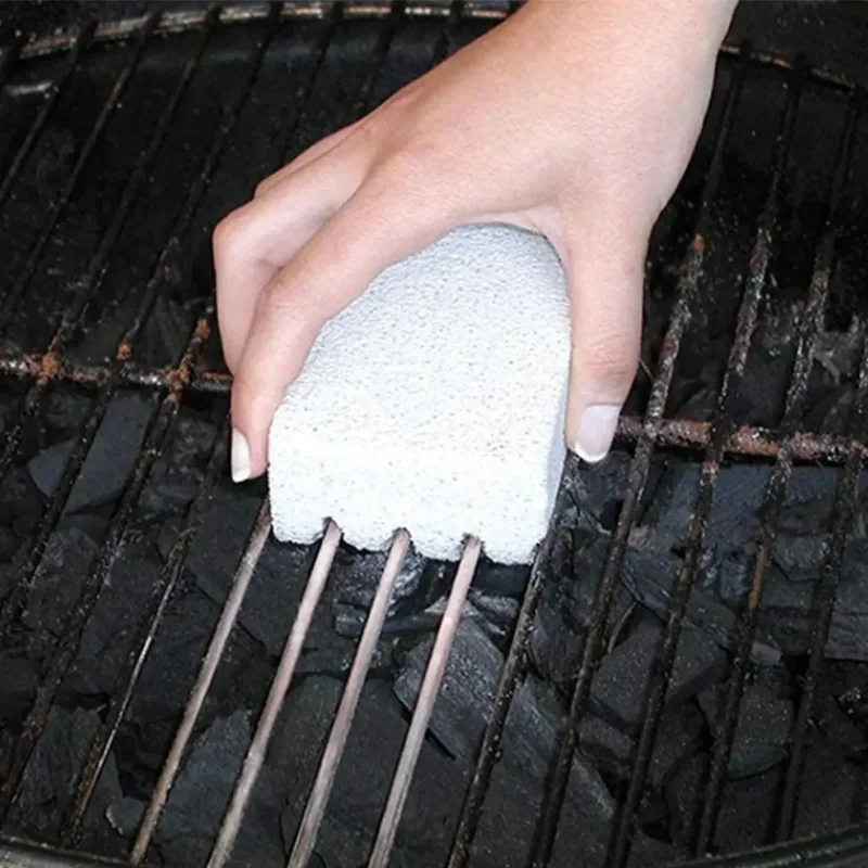 Home Outdoor Barbecue Cleaning Brick Baking Tray Tool Heat-resistant Cleaning Brick Baking Tray Floating Stone Cleaning Brush