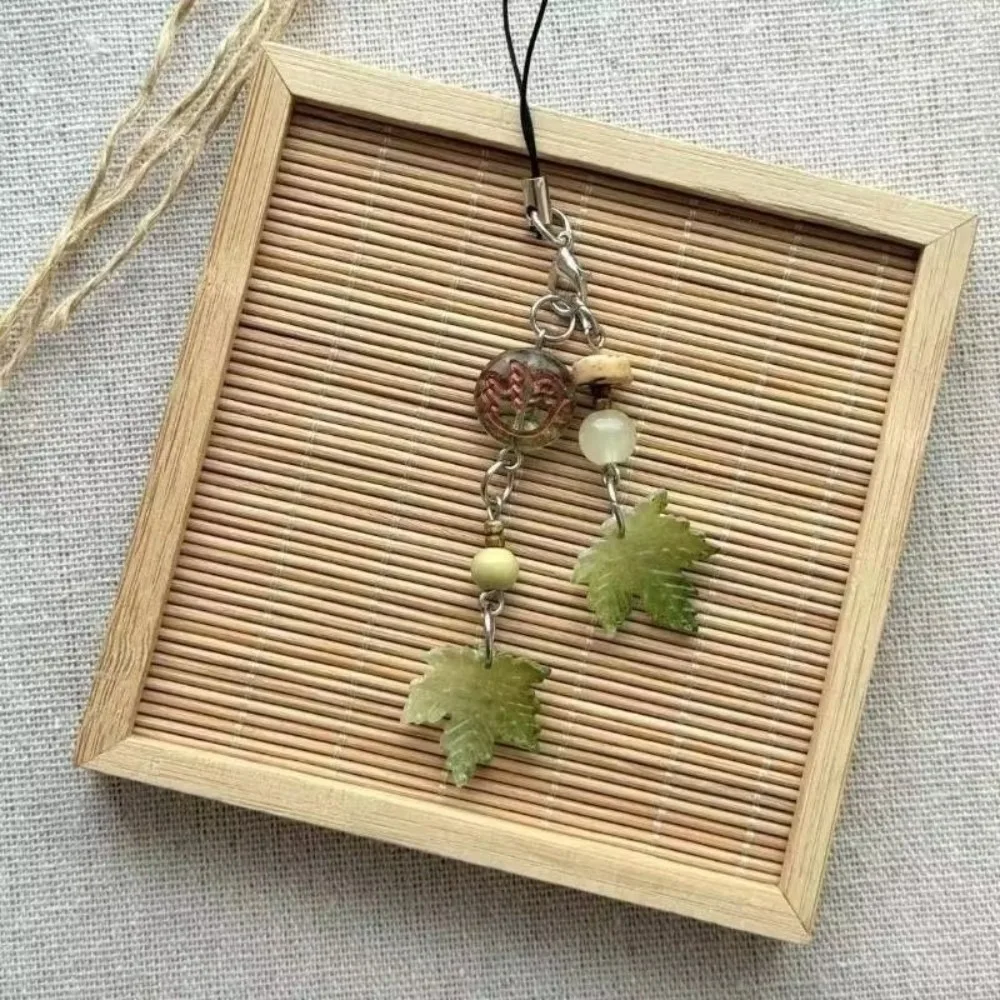 Bag Pendant Autumn Maple Leaf Maple Leaf Keychain Simple Resin Bag Charms Chinese Style Versatile Mobile Pendant Gift