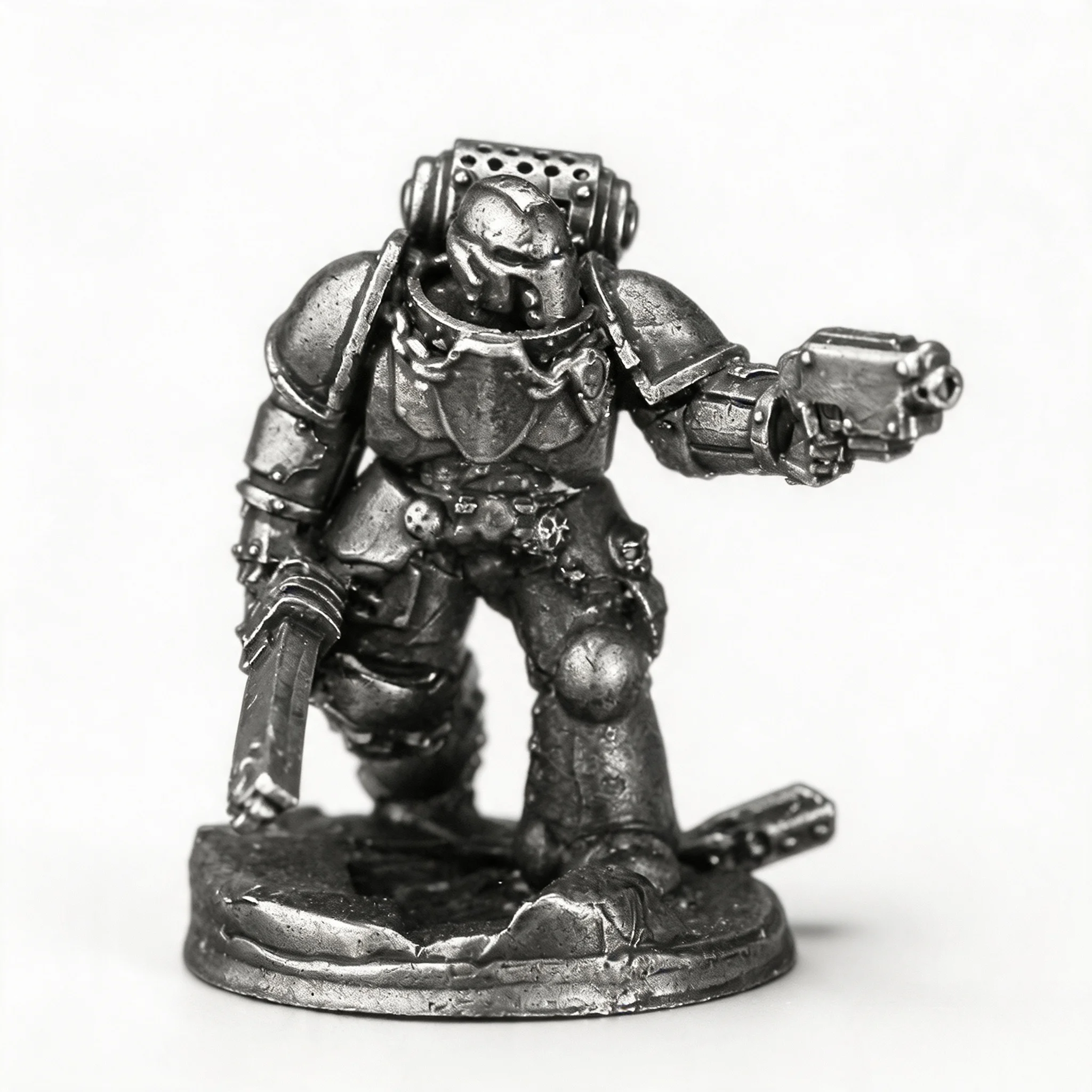 Solid White Copper Space Marine Miniature Base Sci Fi Warrior Figurine Unpainted Metal Hobby Collectible