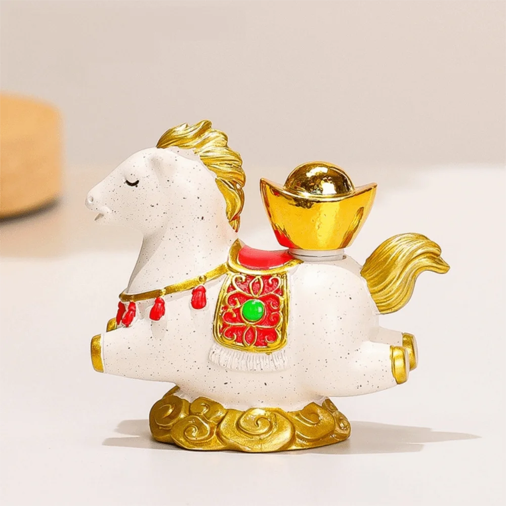 

Vivid Resin Horse Figurine Chinese Style Desktop Ornament New Year Mascot Miniature Good Luck Red Zodiac Ornaments Cabinet