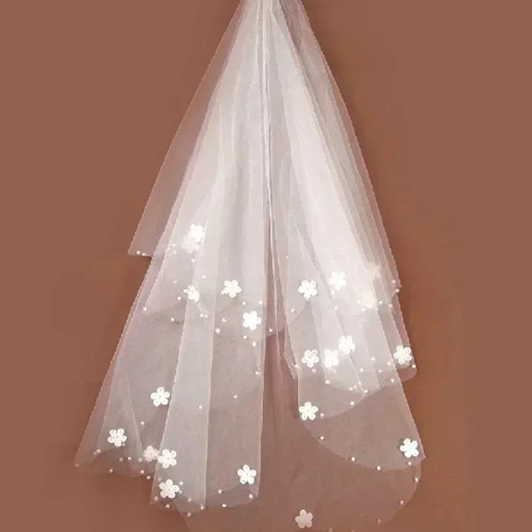 

Romantic Brides Ivory wedding Tulle Beaded Flower Bridal Veils