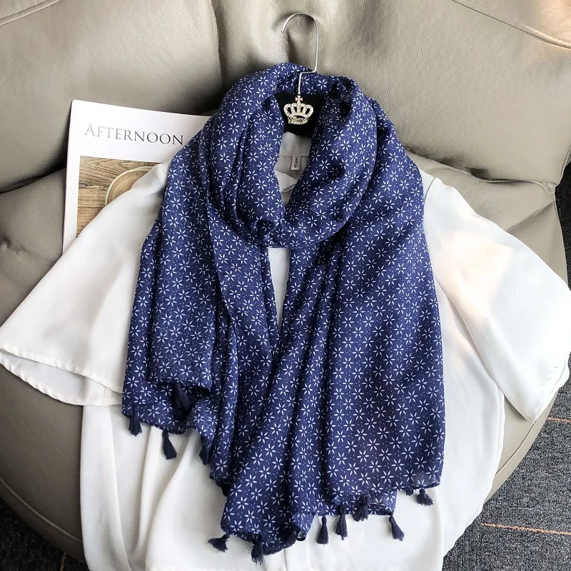 New Women's Vintage Ethnic Style Cotton Linen Feel Scarf Bohemian Travel Shawl Solid Color Six-pointed Star Fringe Silk Scarf