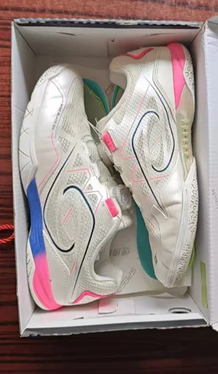 

Новинка 2023 года, профессиональная теннисная обувь, дышащая обувь для бадминтона, быстросохнущая теннисная обувь, удобная тренировочная обувь