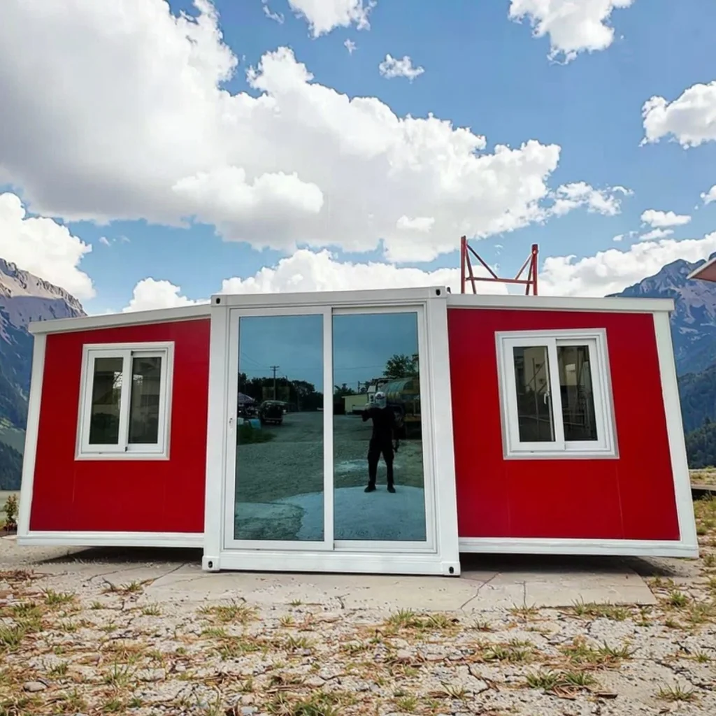 Fast Install Standard 2 Bed Folding Container House Extension Sandwich Panel Steel Durable Portable 20/30/40ft Midcentury Modern