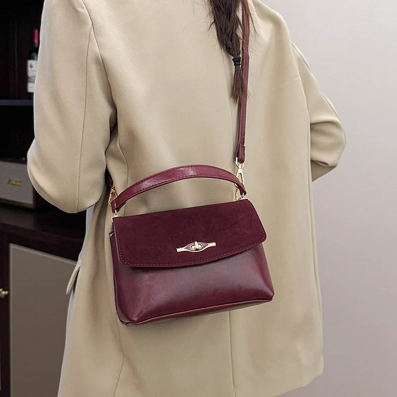 حقيبة كروس نسائية كلاسيكية لعام 2025 A/W، محفظة كتف كلاسيكية متعددة الاتجاهات من الجلد الناعم، حقيبة ذات سعة كبيرة للعمل #4
