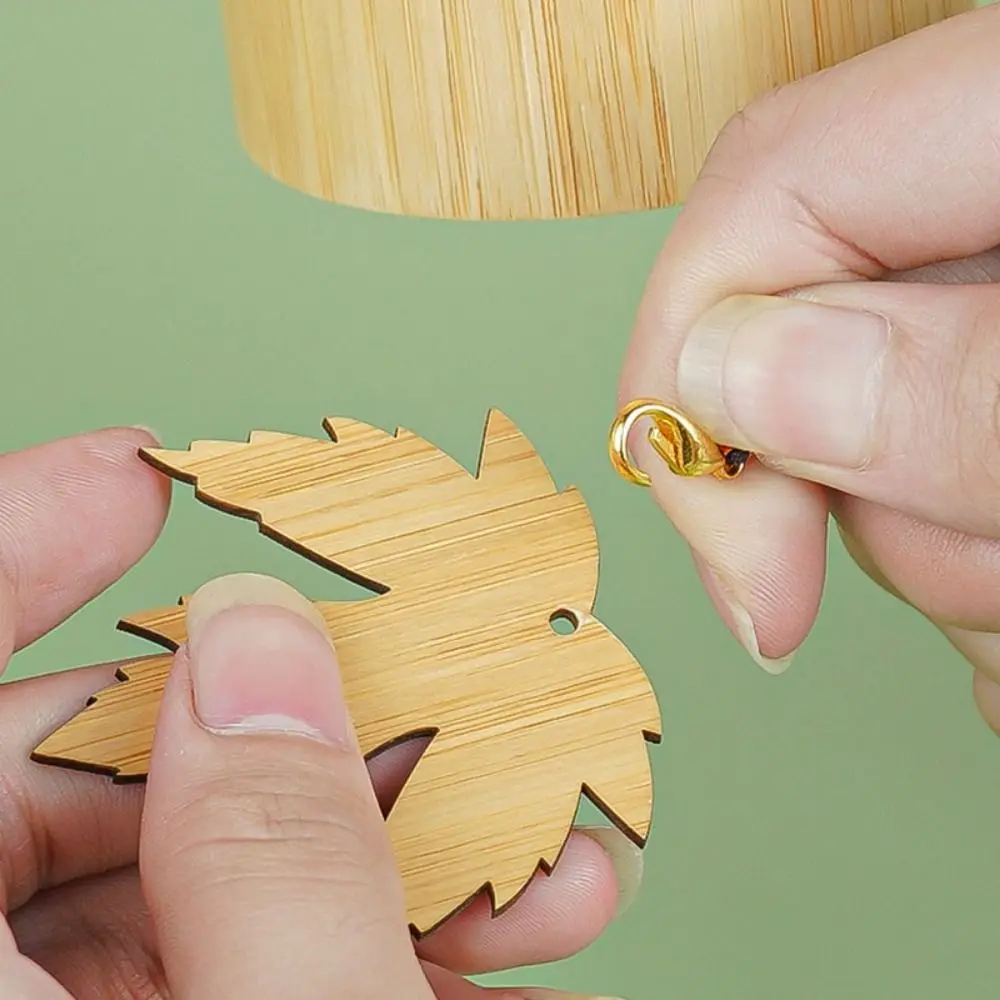 

Natural Sound Bamboo Wind Chimes Maple Leaf Figure Four Seasons Wind Bell Wind Blows Pendant Wind Chimes Birthday Gift