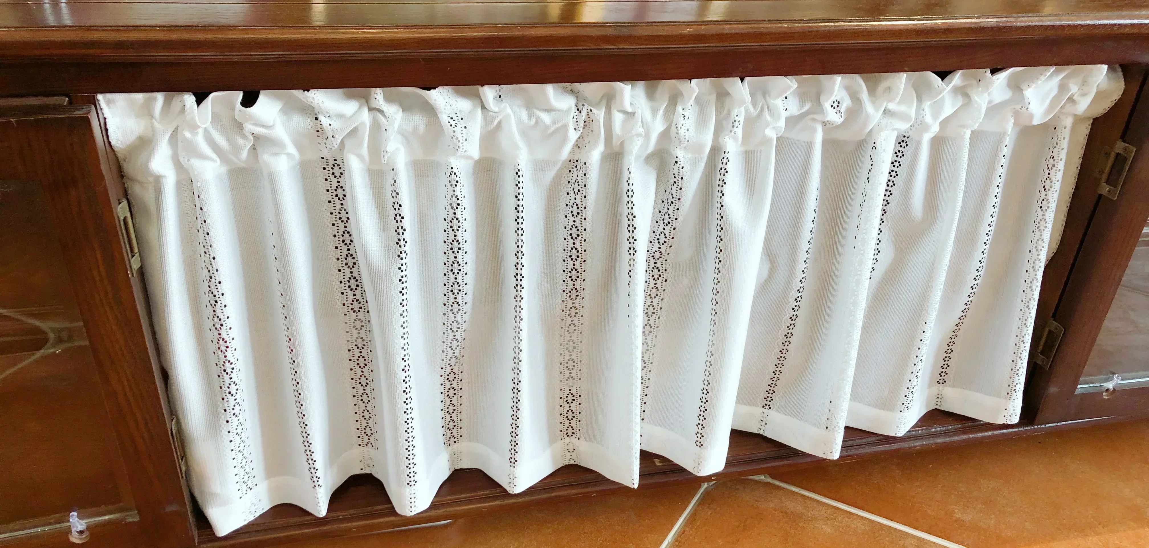 Spitze Kurzer Vorhang Trennwand Gaze Kleiner Vorhang Schrank Vorhang Moderne luxuriöse und exquisite Fenstervorhänge Neu Einfach Weiß – Detail 4