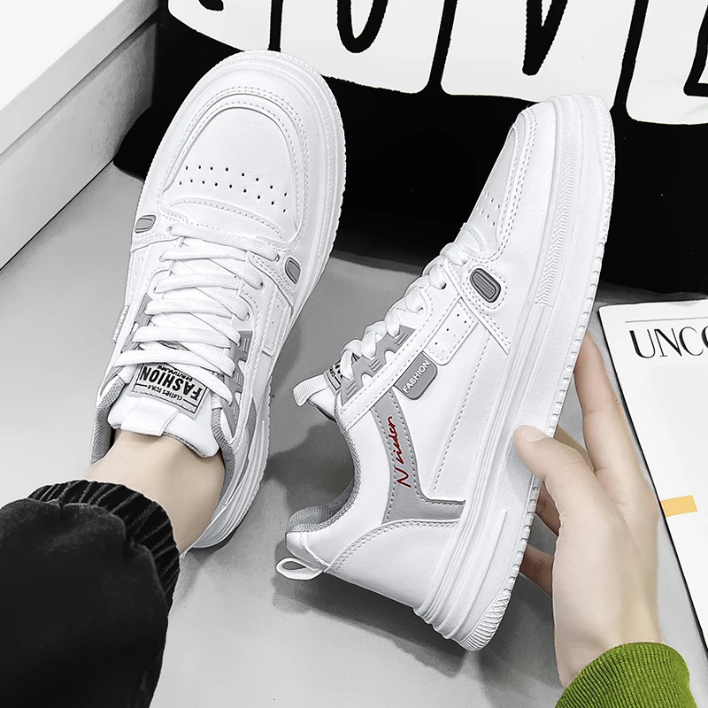 Daily casual men's shoes, new versatile white shoes, board shoes, casual sneakers, men's shoes, trendy shoes, four seasons