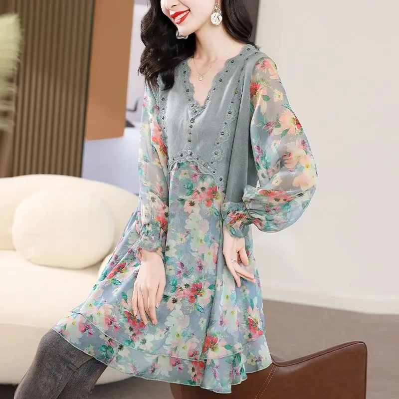 Women\'s Pullover V-neck Chiffon 2023 Spring and Summer Vintage Midi Lantern Sleeve Patchwork Broken Flowers Rivet Loose Dresses