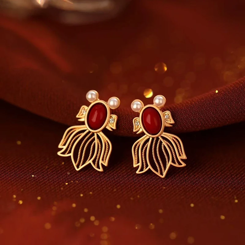 

Real 925 Sterling Silver Cute Hollow Fish Stud Earrings for Fashion Women Fine Jewelry Sophisticated Animal Accessories