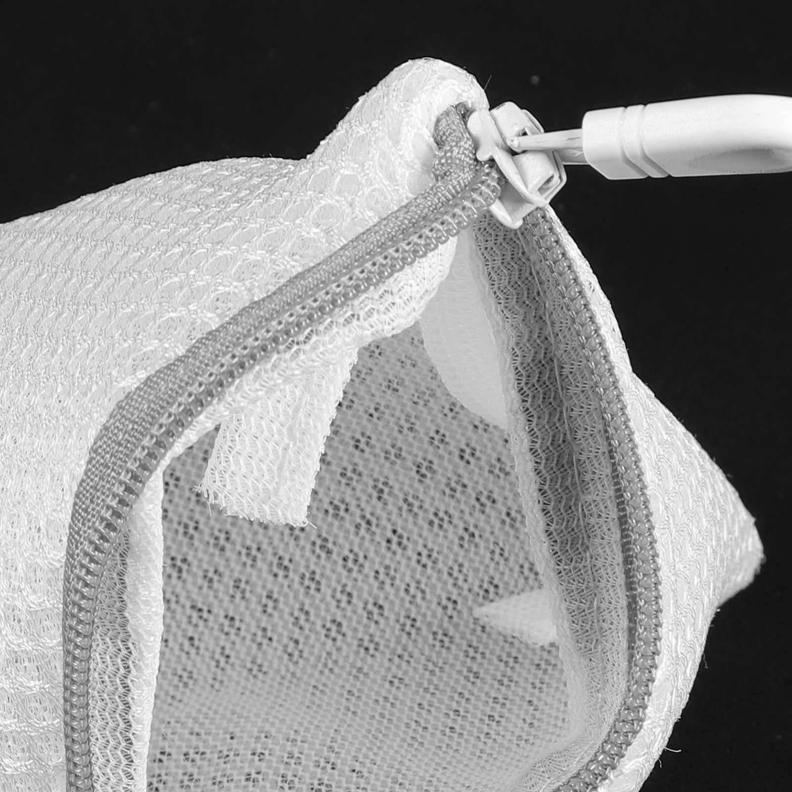 

3pcs Mesh Laundry Bags Washing Machine Underwear Bras Socks Lingerie Reusable Zipper Lightweight Travel Storage