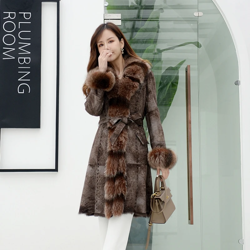 Korea Style Winter Double-faced Fur Long Coat Women\'s New Rabbit Fur Liner & Fox Fur Collar Parka with Waist Band IL00654