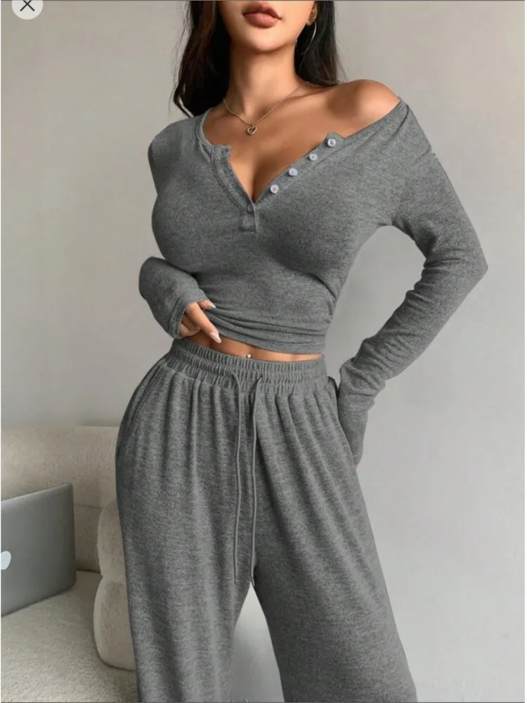 

Sexy V-Neck Set Lady Fashion Long Sleeve Pullover Solid Top And High Waist Wide Leg Pants Two Piece Sets For Women Spring Autumn