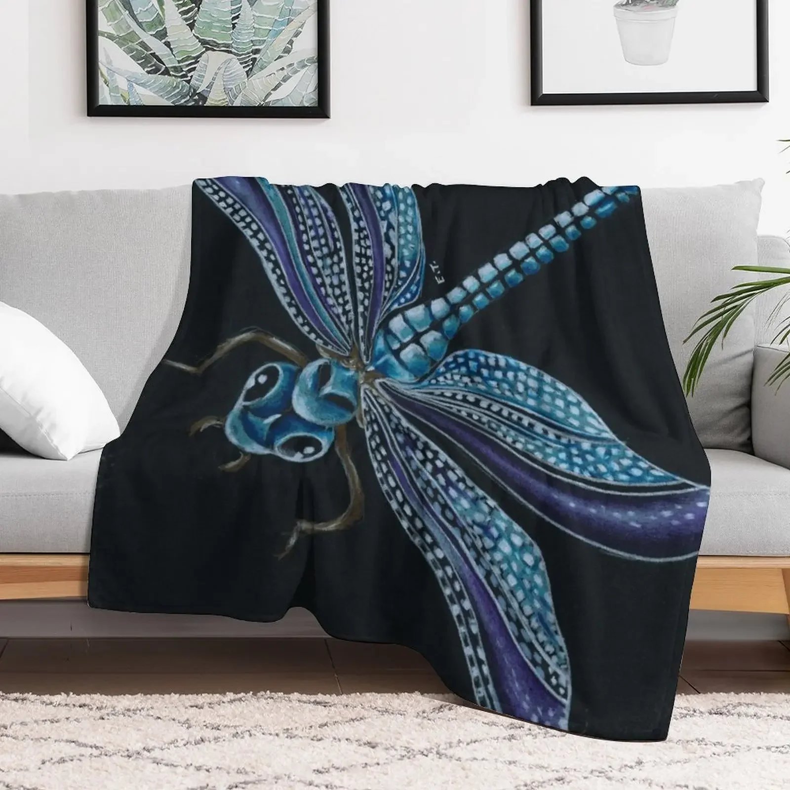 Dragonfly Magic Colored Pencil Art Throw Blanket Soft Plush Blanket as Housewarming Gift