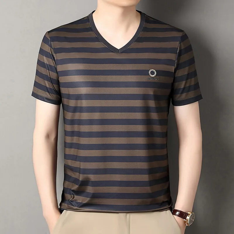 

Retro Striped Print V-neck T-shirt for Men Summer Short Sleeve Thin Breathable Slim Casual T-shirts Social Streetwear Tee Tops