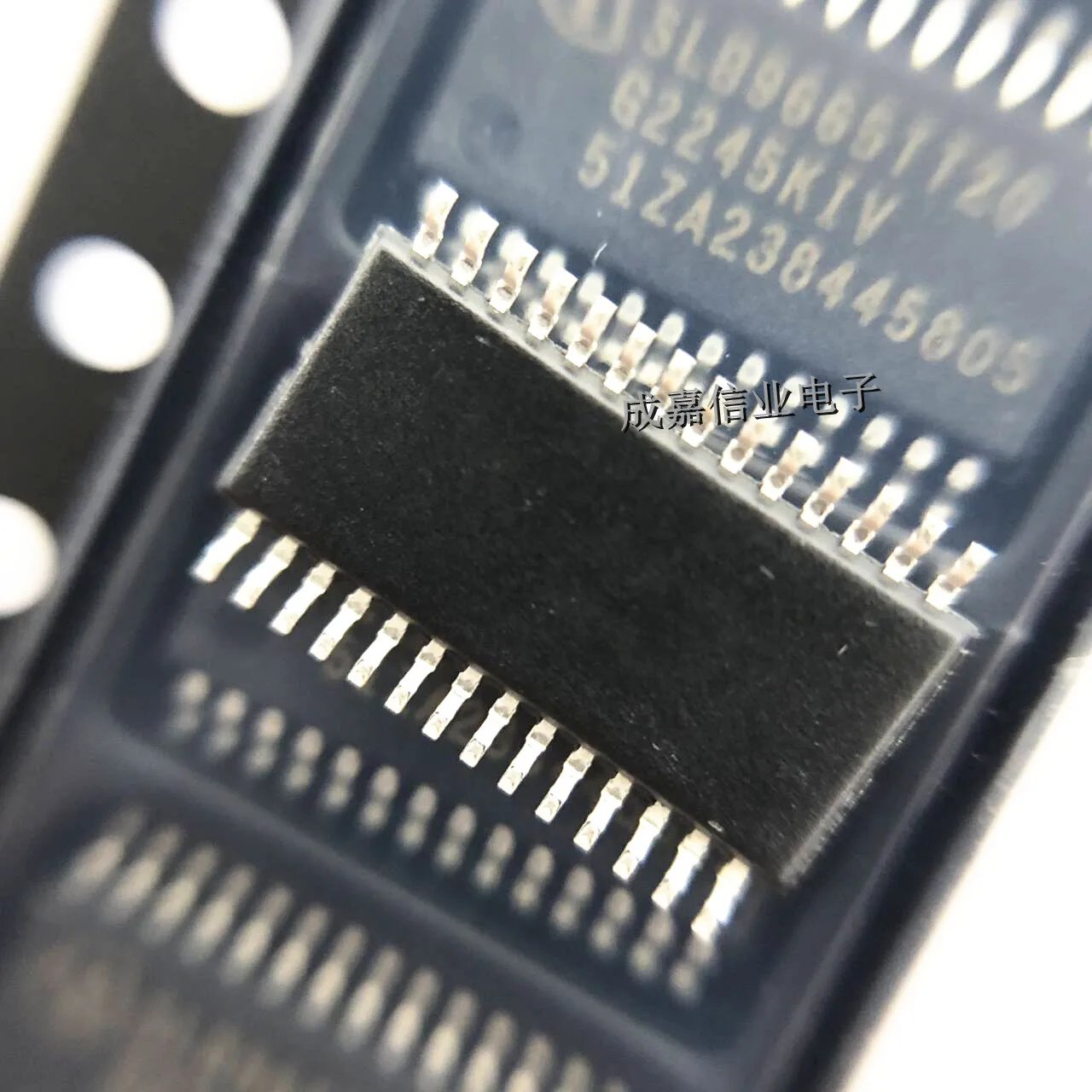 5pcs/Lot SLB9665TT20FW563XUMA3 TSSOP-28 SLB9665TT20 Security ICs / Authentication ICs Operating Temperature:- 20 C-+ 85 C