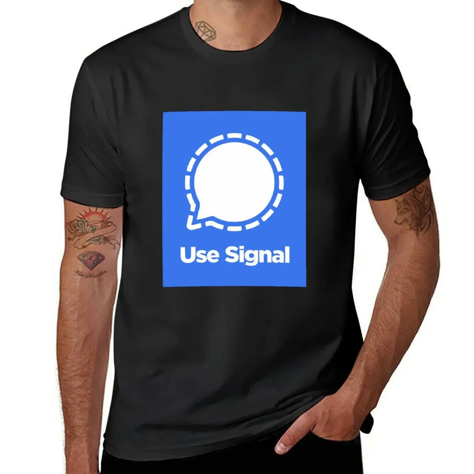 

Use Signal T-Shirt shirts graphic tees korean fashion t shirt for men