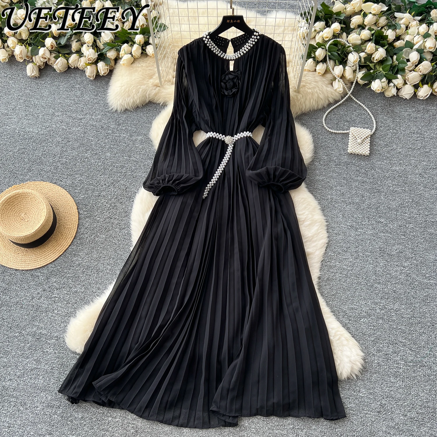 Französisches High-End-Schwerindustrie-Nagelbohrer, hohles Rundhals-langes Kleid, Blumenlaterne, Ärmel, Riemen, Taille, plissiertes Chiffon-Kleid