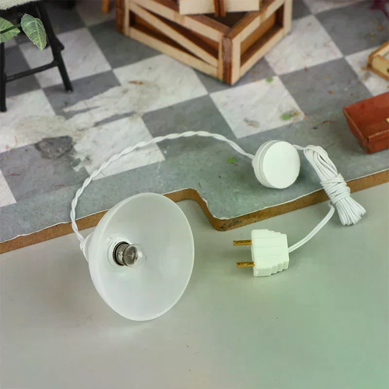 1/12 maison de poupée Simulation LED lustre modèle maison de poupée meubles miniatures décoration maison de poupée accessoires pour la maison