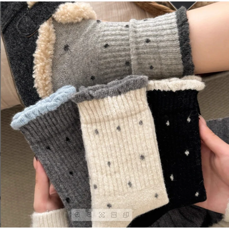 5Pairs Wave Point Socks Women's Mid-Calf Socks Spring and Autumn Thickened Fleece Warm Gray Versatile Winter Long Socks
