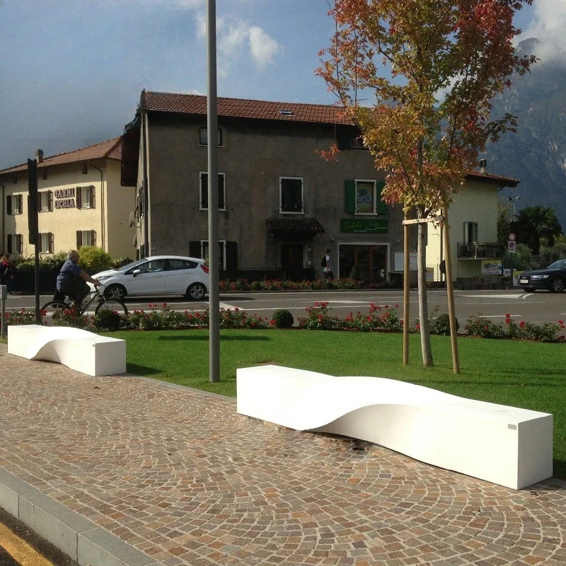 Twist shape, white resting bench special shape, outdoor furniture lounge chair