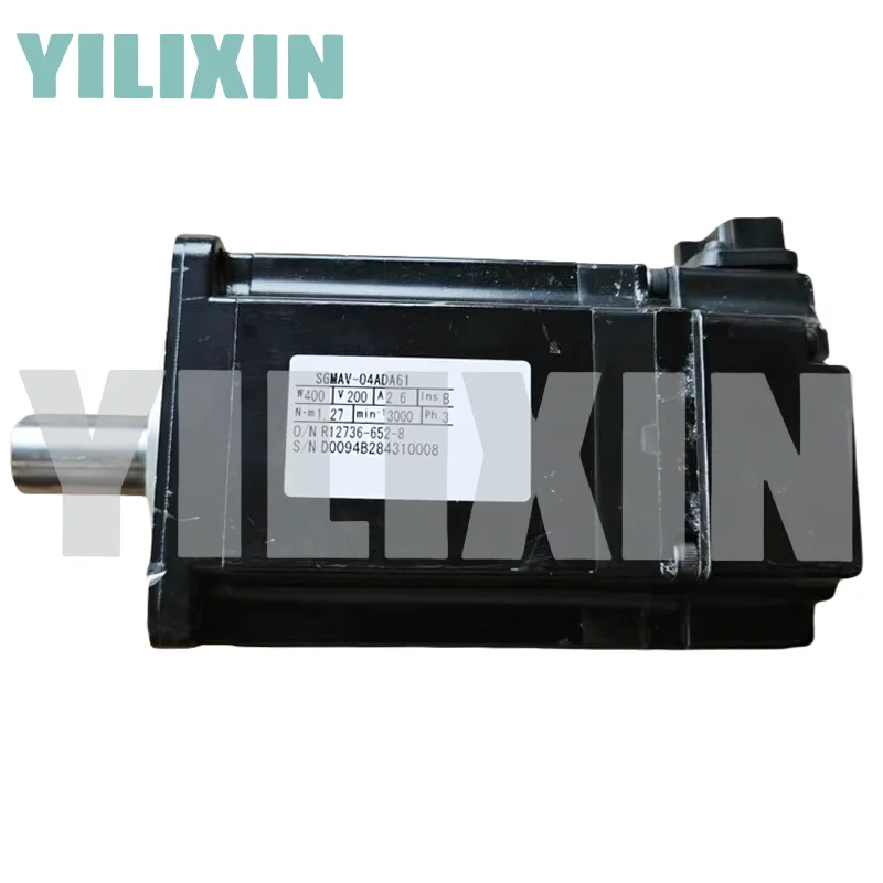 

Новый оригинальный серводвигатель SGMAV-04ADA61