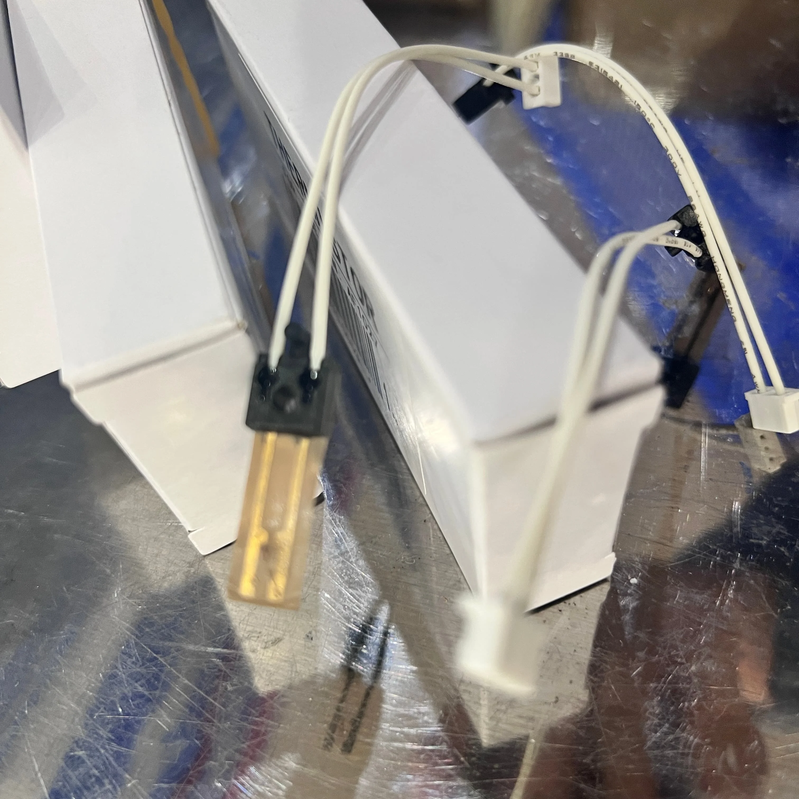 

20pcs AW10-0053 fuser Thermistor For Ricoh AF1022 AF2035 MP2550 MP2851 AF2035 AF3035 AF2045 Genuine original AW100053