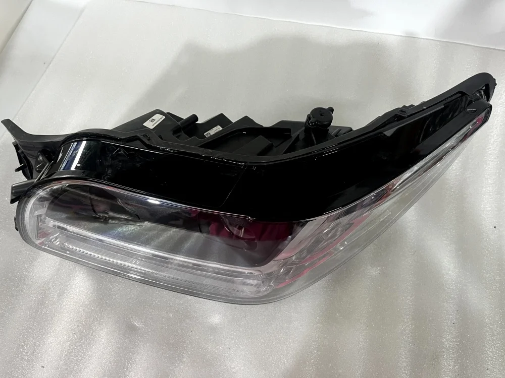 Wholesale High Quality Long-Life Durable 12V White LED Car Front Headlight for Ferrari CALIFORNIA for Applicable Vehicles