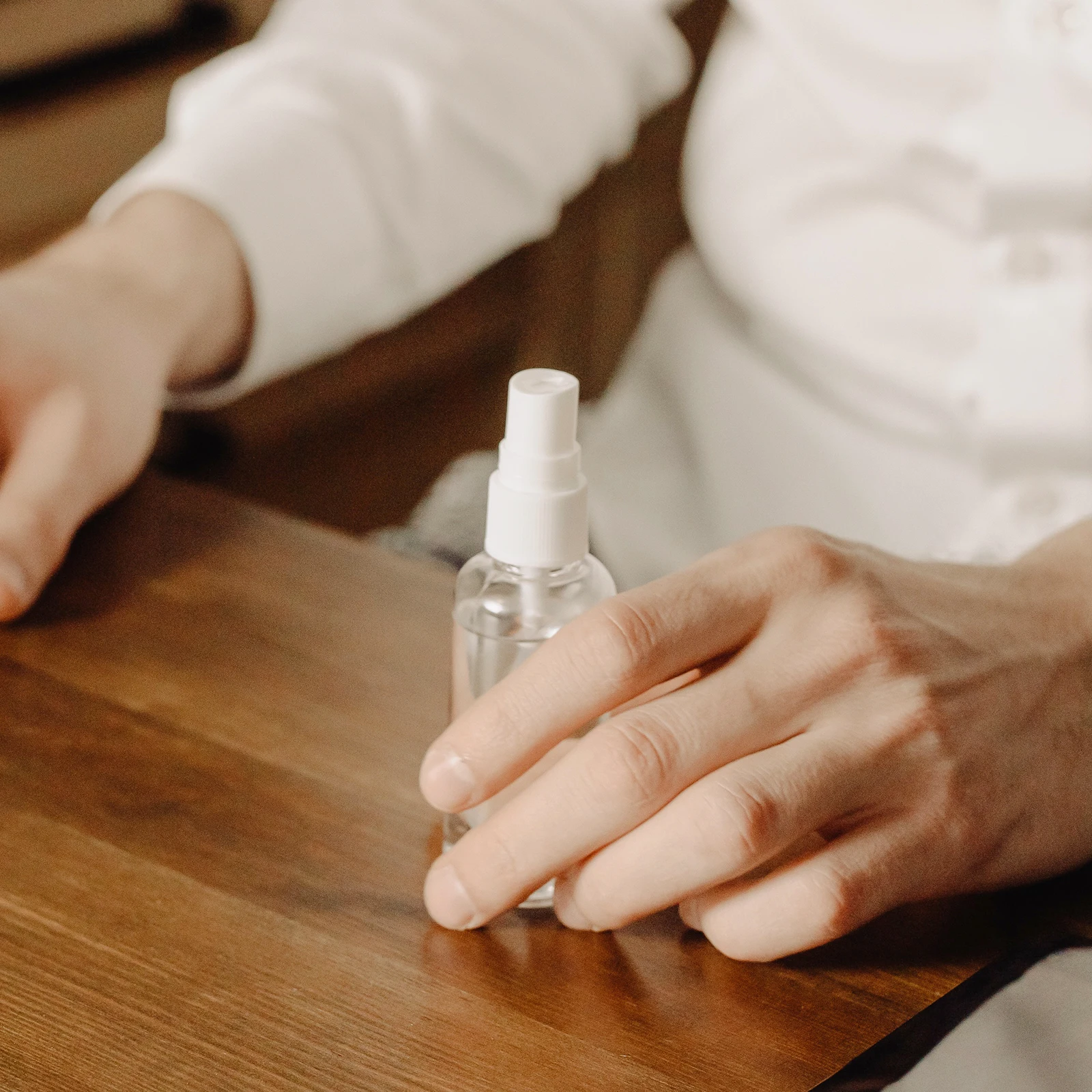 

40 Pcs Nozzle Replacement Installation Spray Tops for Perfume Bottles Essential Oil Maker Heads Plastic Transfer Tool Fine Mist