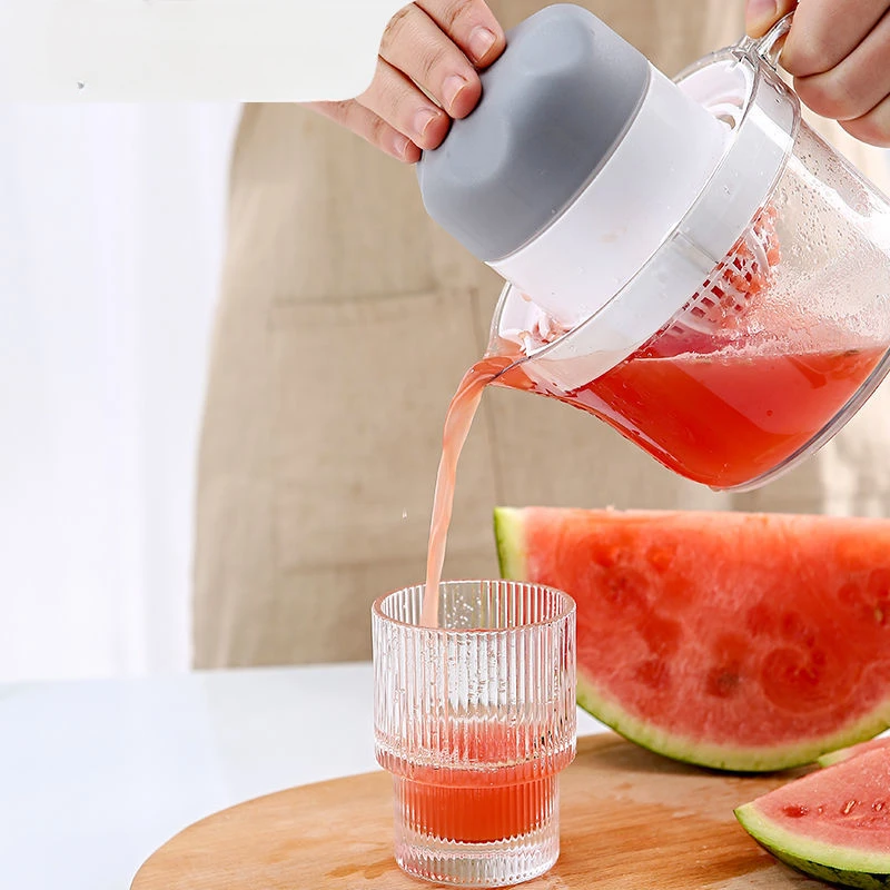 Manual Juicing Machine Multifunctional Fruit Juicing Cup Squeezer Orange Juice Squeezer Lemon Watermelon God