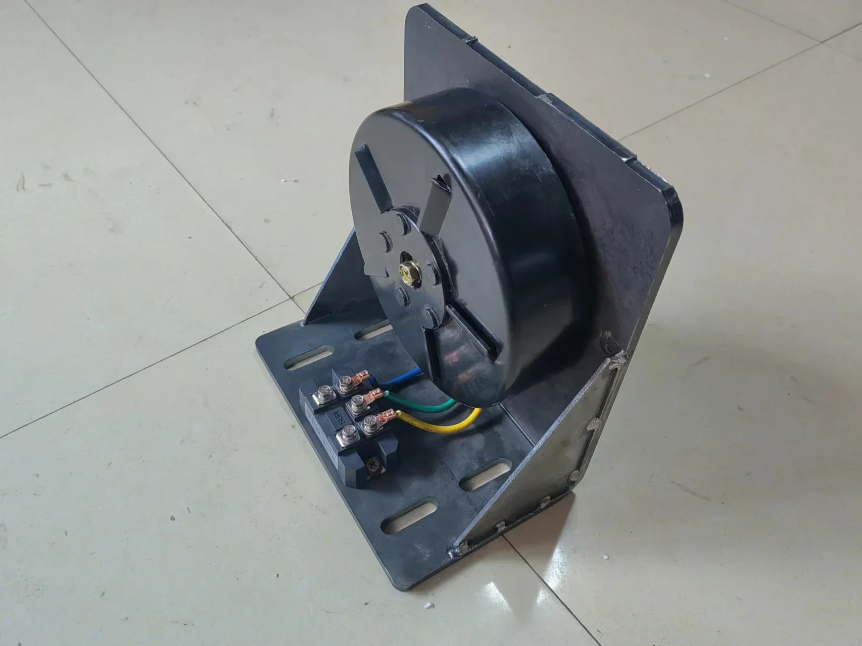 2000W wind hydraulic permanent magnet brushless three-phase ac extender generator