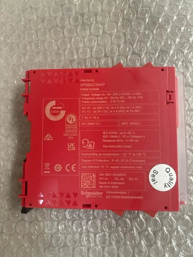 XPSBAC34AP safety module, Harmony XPS, estop or guard, connected to supply terminals 48 to 240V AC or DC , no inputs, screw