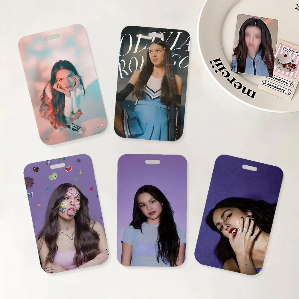 Hermoso Porta Identificación de la Cantante Olivia Rodrigo con Correa para el Cuello para Oficina, Escuela, Tarjetas de Identificación y Credenciales