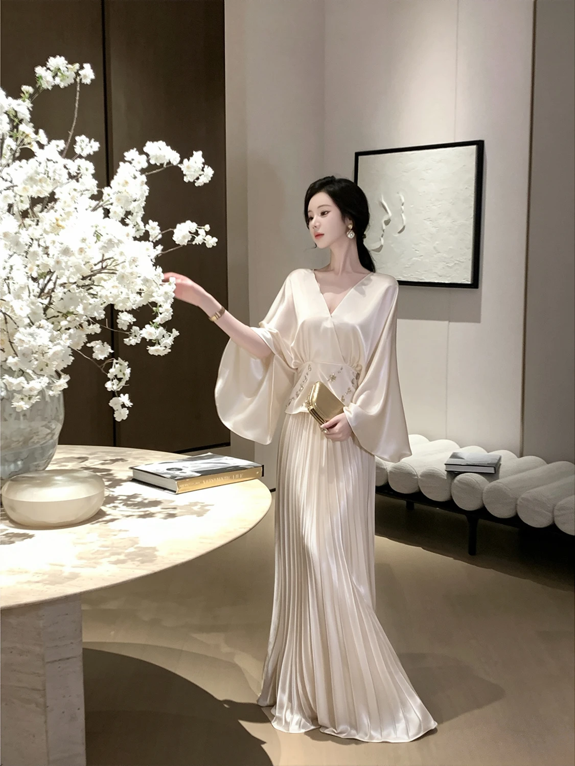 Syqiao Autumn New Style Pearl Accented Accordion Pleated High Waist Skirt Elegant Versatile Women's Fashion Polyester Fiber