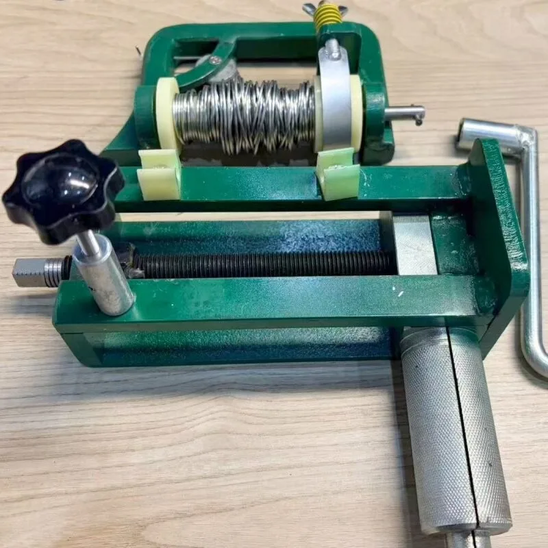 Marine leather dragon binding tool, hand-held fire hose binding machine, binding machine, baler, iron wire