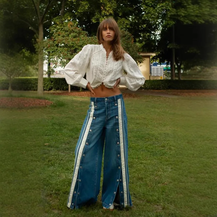 

New European American Fashionable, Retro and Individuality Wide-leg Floor-length Denim Trousers with A Slit and Two-tone Design