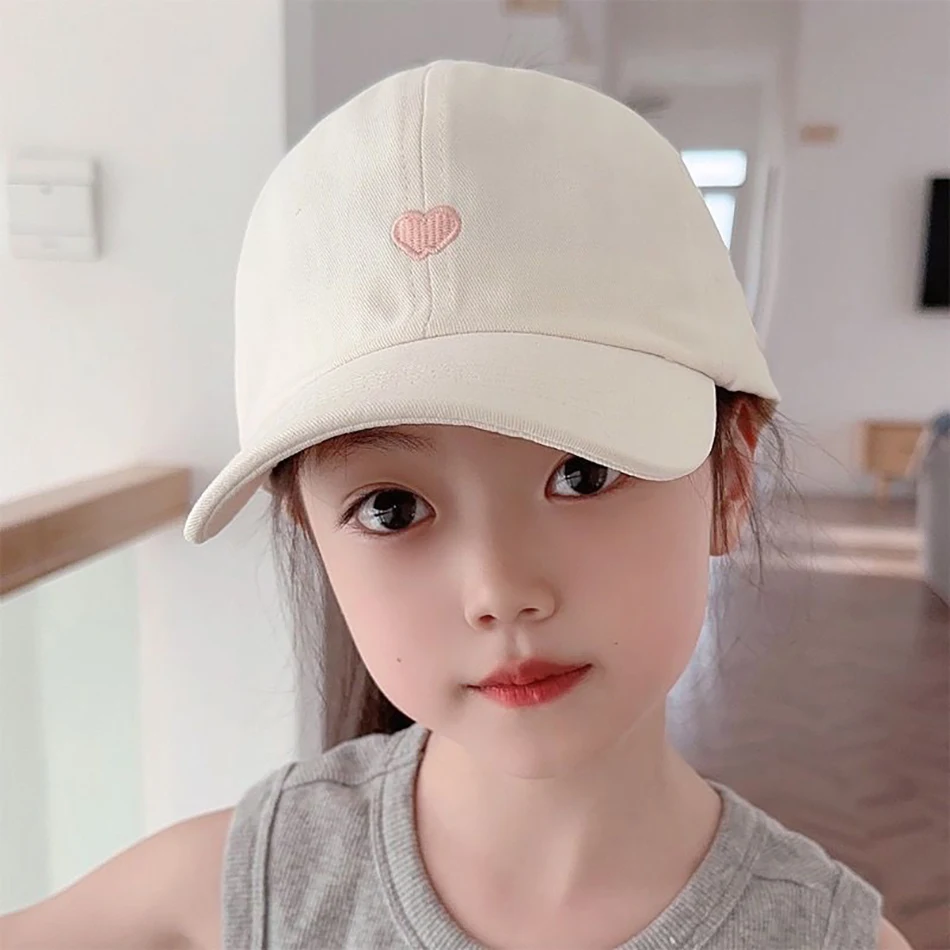 

Kids Summer Sun Protection Hat Heart-shaped Pattern Sun Hat Baby Girls Ponytail Casquette Children's Embroidered Baseball Cap