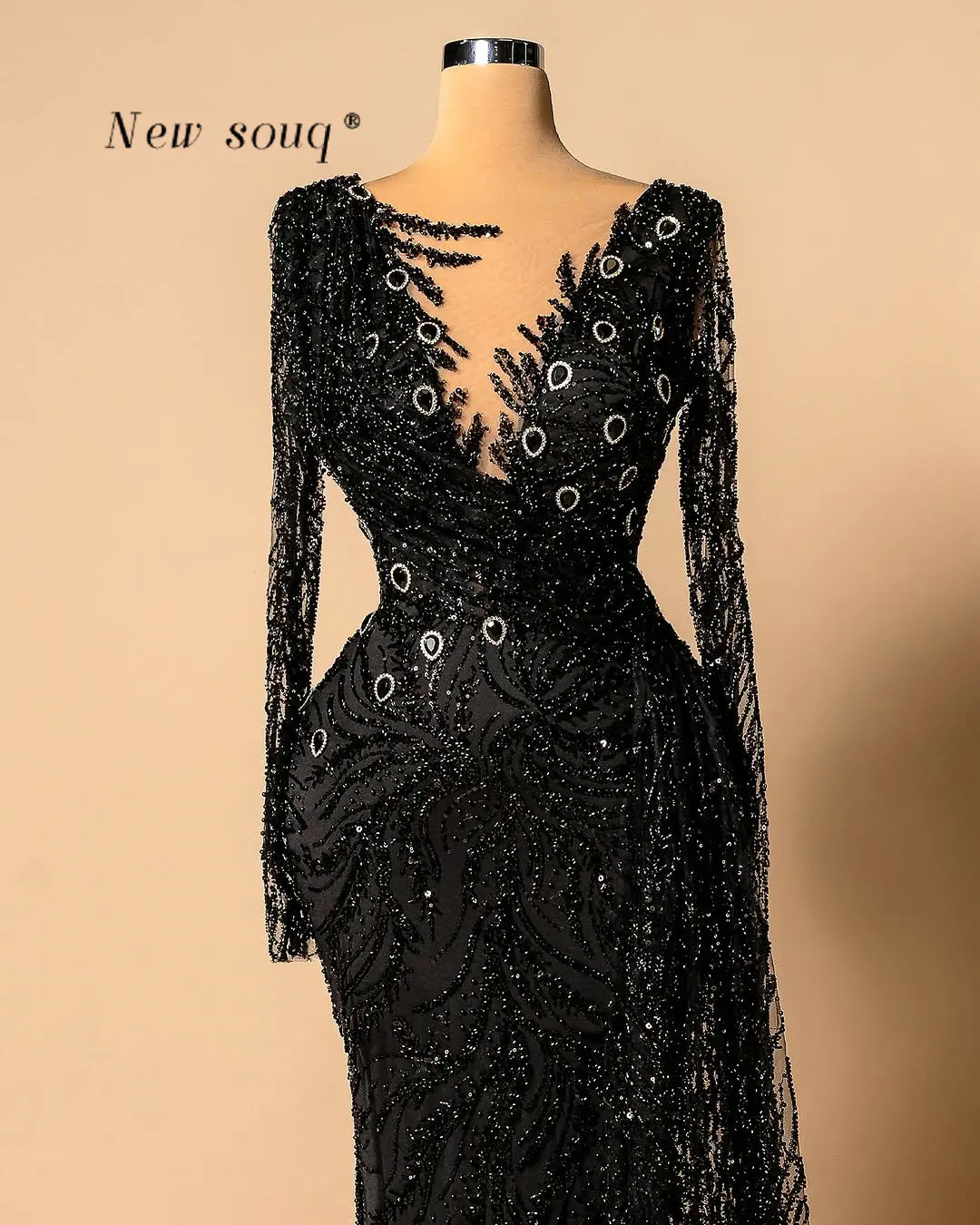 Arabisch Zwart Kralen Pailletten Lange Mouwen Zeemeermin Avondjurken met Kristallen Aangepaste 2026 Sexy Illusion V-hals Galajurken