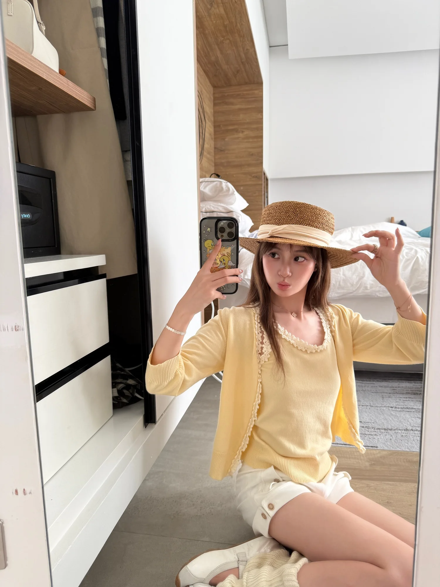 

Комплект CUTEioi: весенний новый кардиган-жилет с тяжелой вышивкой на воротнике и свитер с V-образным вырезом из хлопка для женщин, для повседневной носки