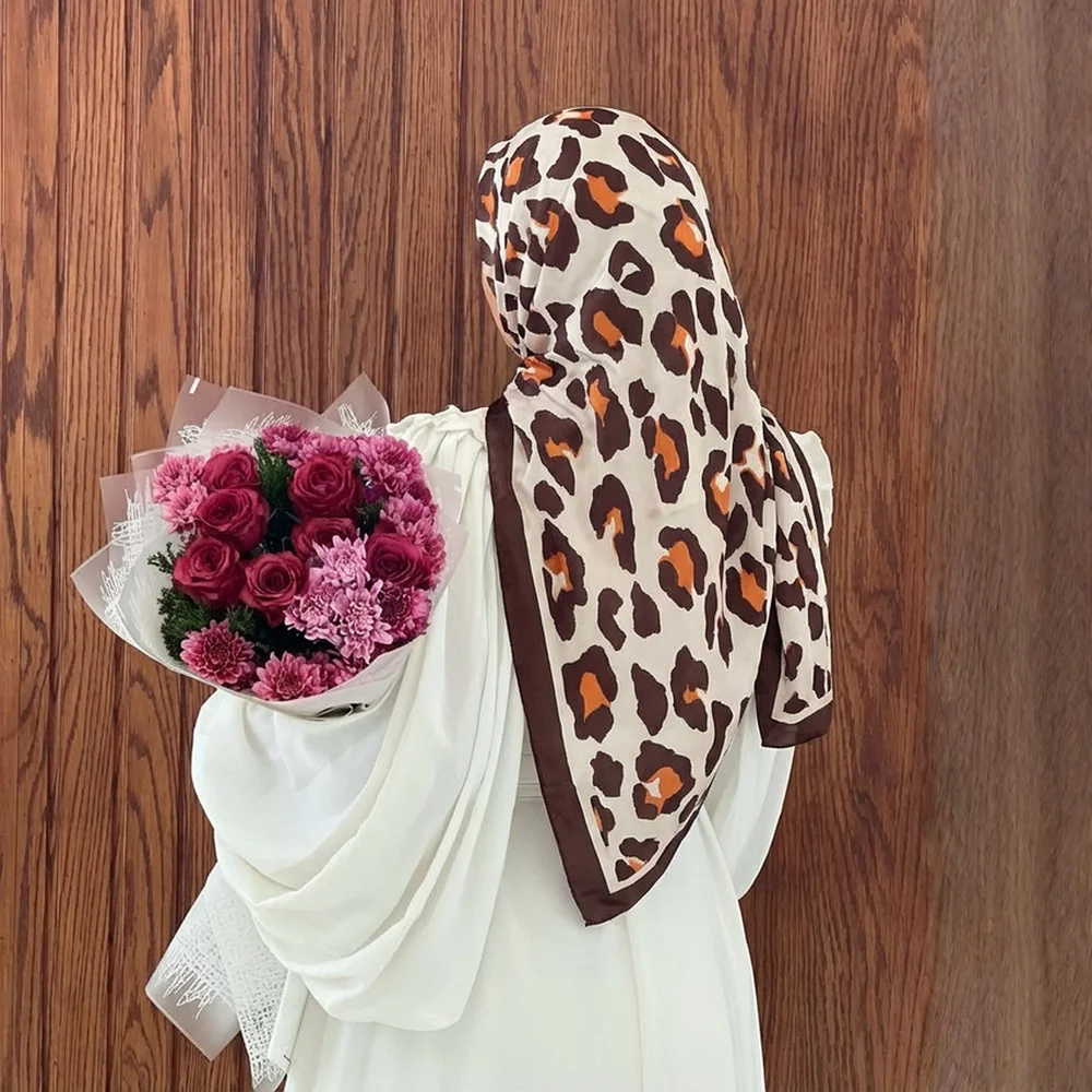 

90*90cm Fashion Satin Square Scarf Print Women Muslim Hijab Leopard Neckerchief Shawl Wraps Headband Hair Accessories Bandana