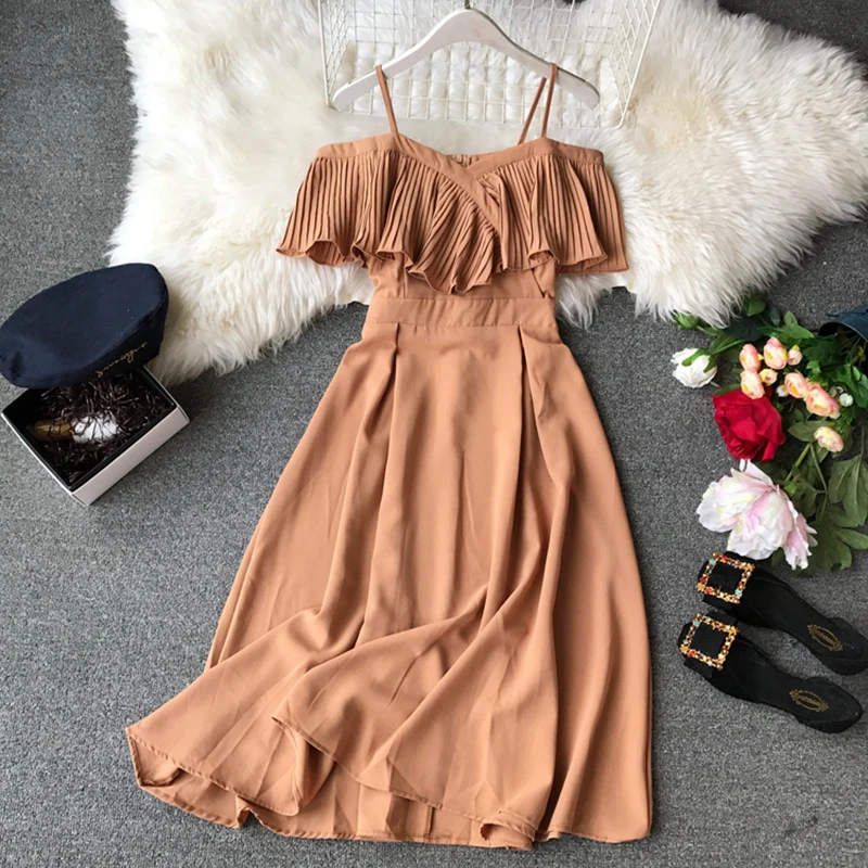 

Summer Spaghetti Strap Dress Women Off the Shoulder Solid Pleated A-line Long Skirt Fashion Elegant Boat Neck Dresses