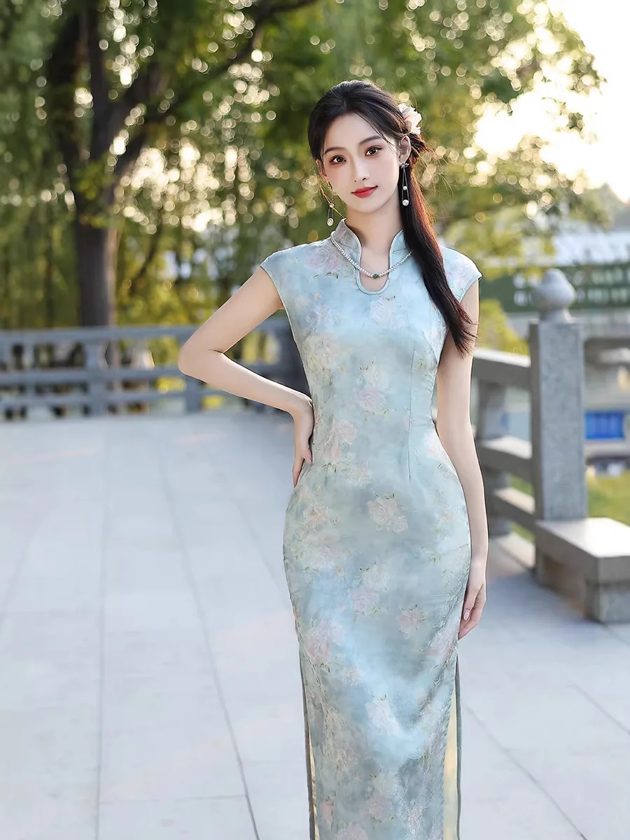 

Blue Low Necked Improved Cheongsam 2026 Summer New Chinese Cheongsam Daily Cheongsam Qipao
